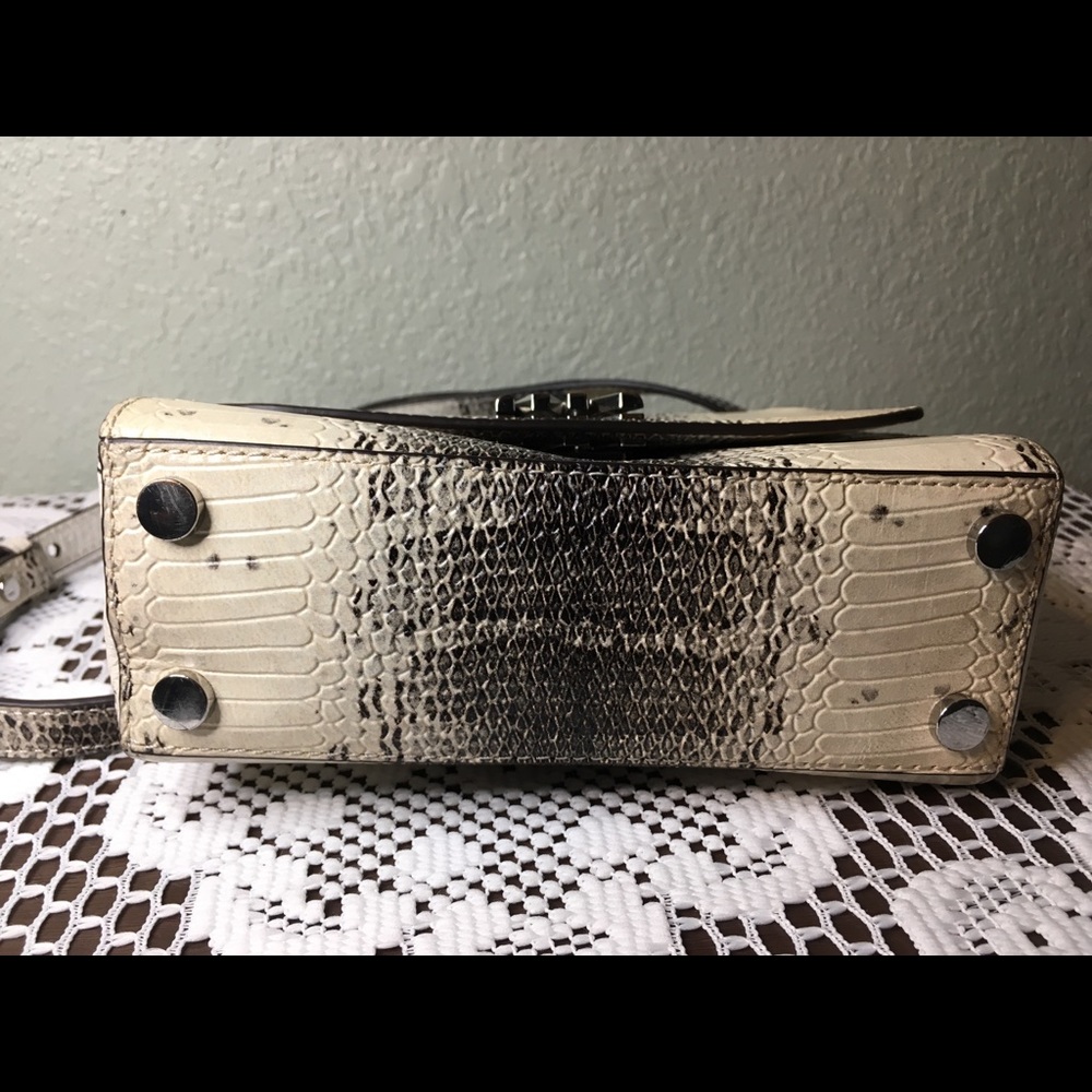 NWT Michael Kors Crossbody Bag - Picture 4 of 8